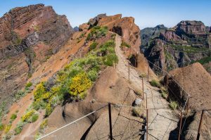 Hiking trail from Pico do Areeiro to Pico Ruivo