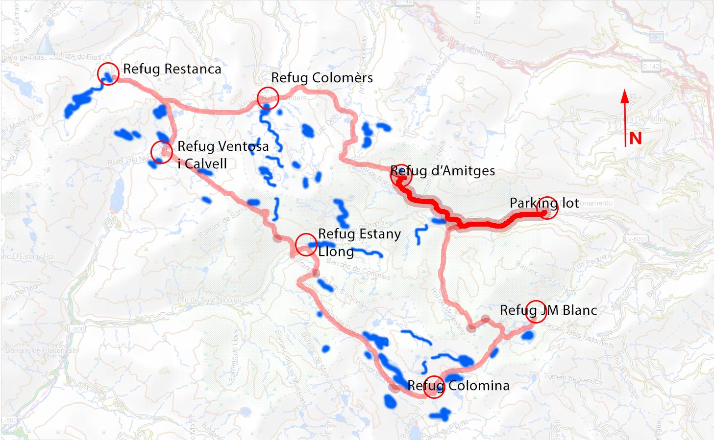 Aigüestortes National Park trekking tour at the Spanish Pyrenees