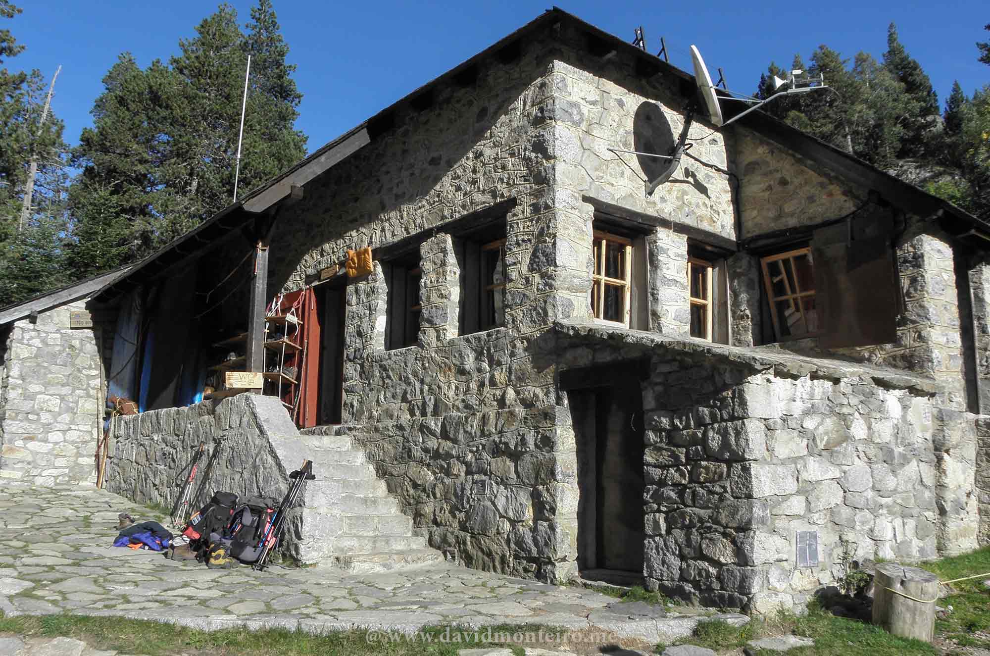 Aigüestortes National Park trekking, Spain